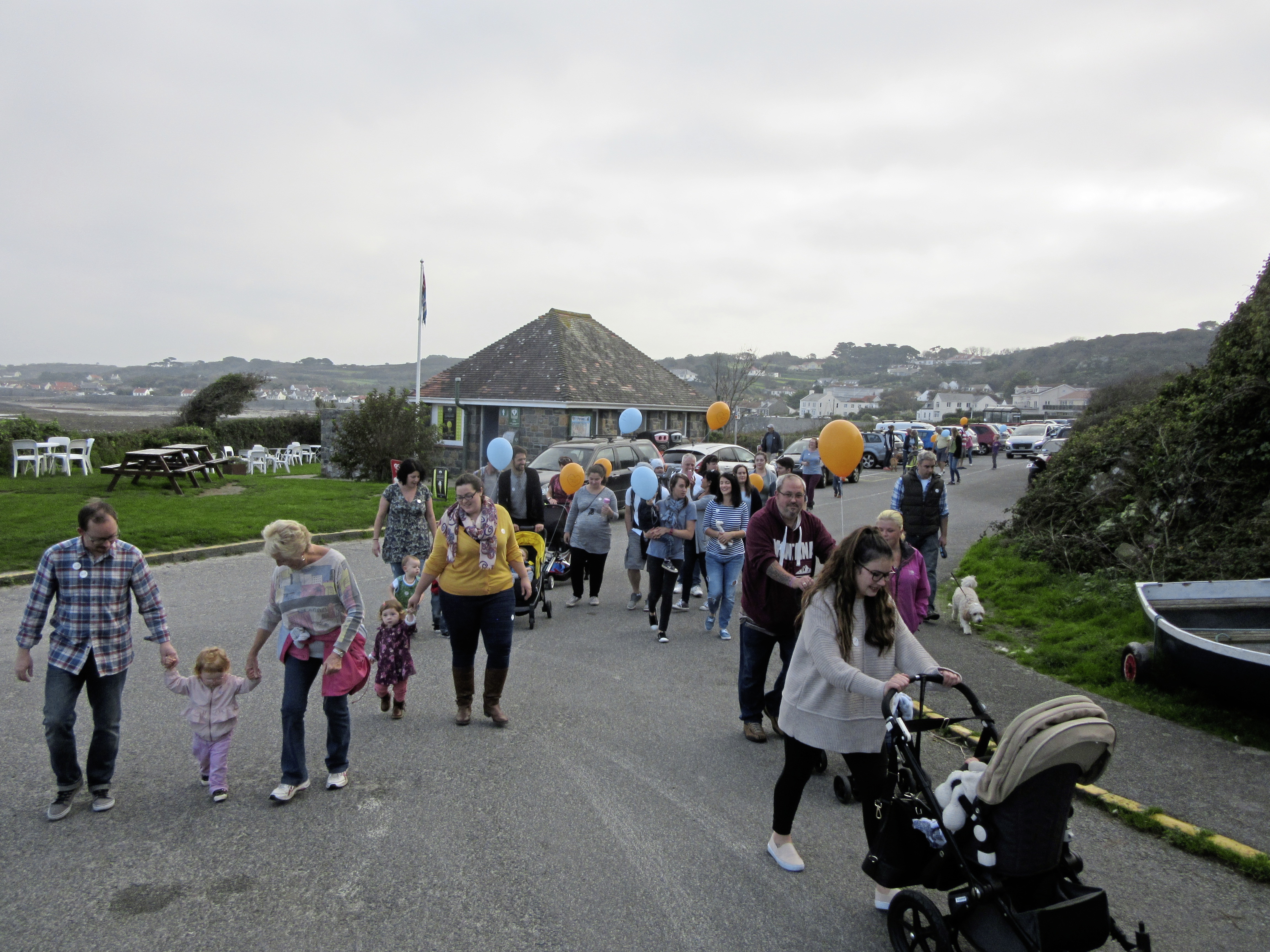 Guernsey Press image of Guernsey Sands Pregnancy & Infant Loss Remembrance Day Walk